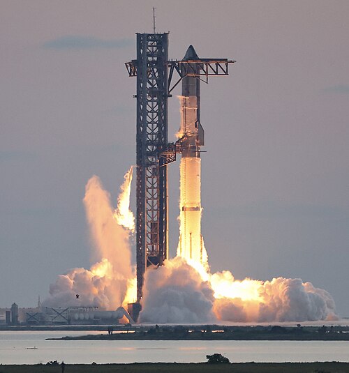 SpaceX Super heavy-lift launch vehicle